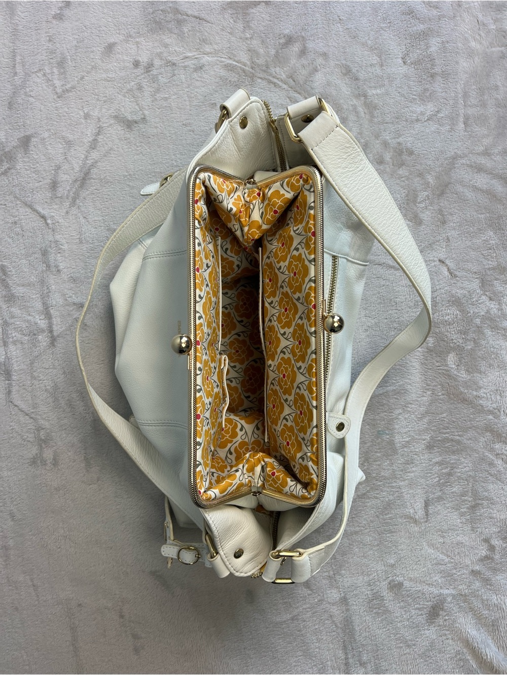 Emma Fox White Pebbled Leather Kisslock Shoulder Bag Gold Hardware Large Purse - Picture 6 of 11